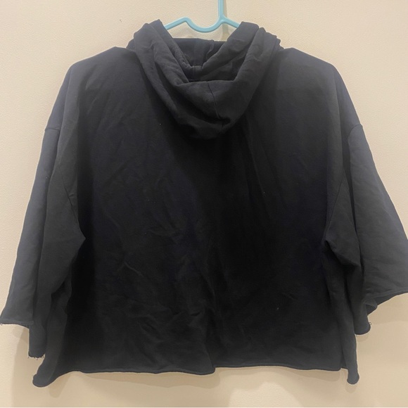 H&M cropped hoodie - Picture 6 of 6